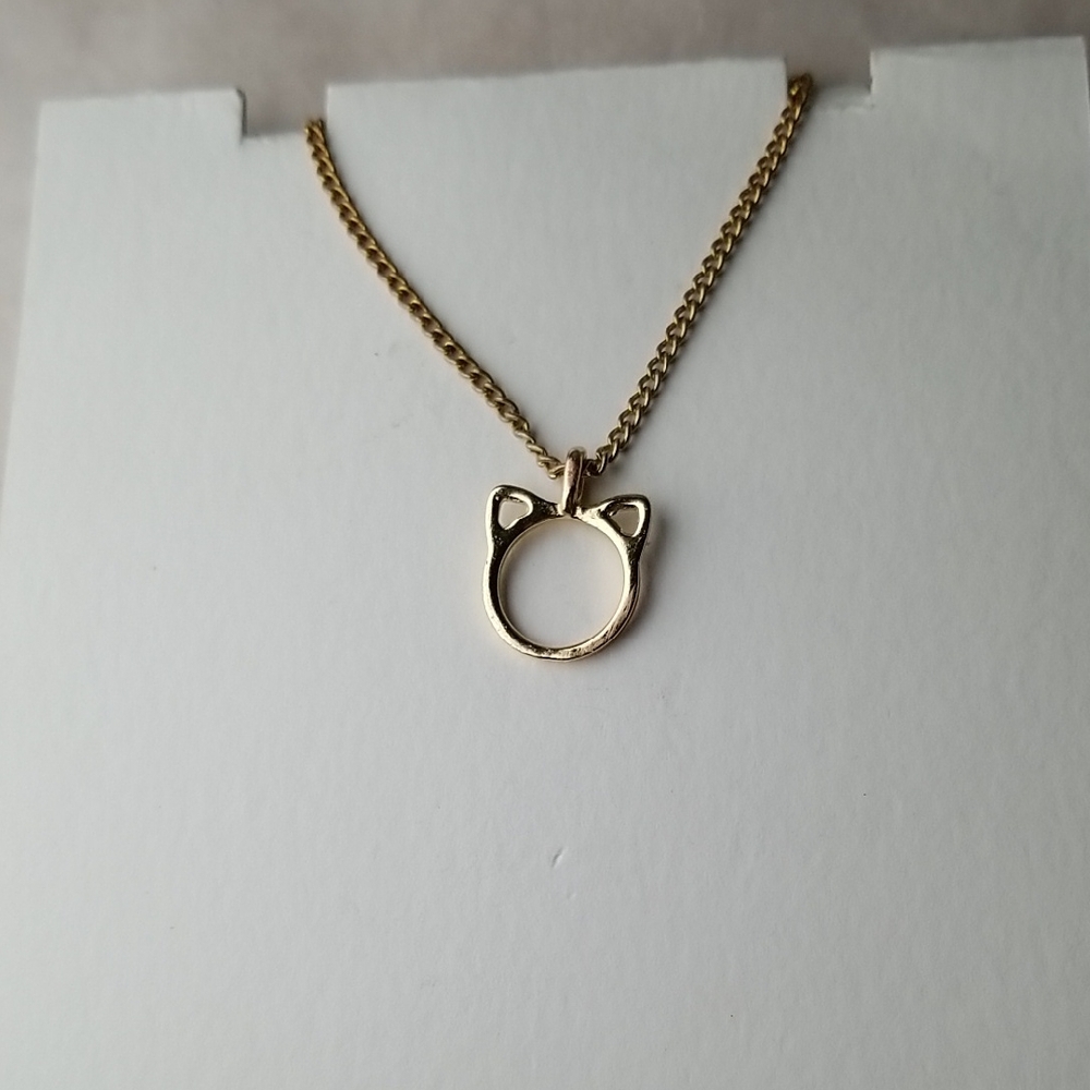 Cat Head Silhouette Pendant Necklace